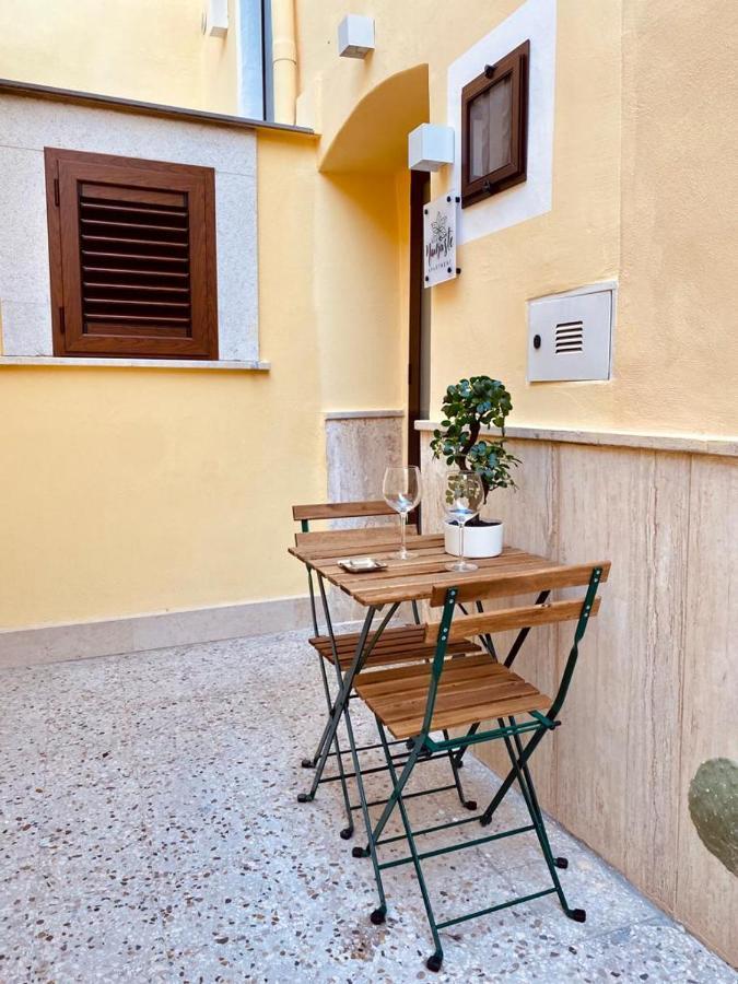 Namaste Apartment Bari Exterior foto