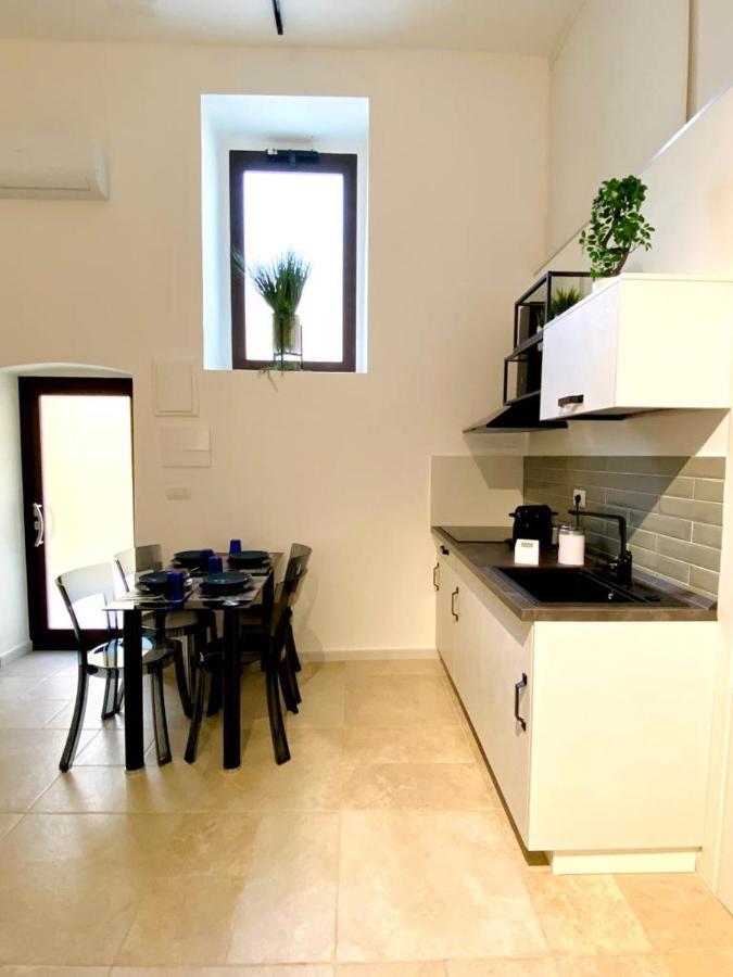 Namaste Apartment Bari Exterior foto
